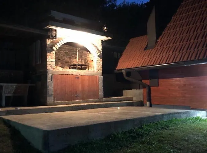 Nemo Semesterbostad *